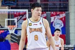 山西0-2！CBA歷史僅有一支隊(duì)伍實(shí)現(xiàn)過(guò)0-2翻盤(pán)：2019年深圳逆轉(zhuǎn)北京