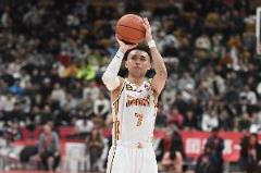 原帥半場(chǎng)三分球5中0數(shù)據(jù)慘淡，正負(fù)值-18引爭(zhēng)議