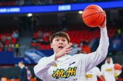 單臂戰(zhàn)遼寧！吳驍肩傷背后的競(jìng)技體育感人故事