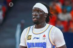 奧莫特：常規(guī)賽適應(yīng)困難導(dǎo)致沮喪，目前狀態(tài)逐漸調(diào)整