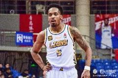 巴里-布朗曾是北京男籃舊將，2021-22賽季效力5場