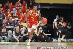 廣廈第二節(jié)狂轟40分單節(jié)凈勝北京19分拉開比分