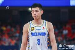 北京三老將合同到期或續(xù)約 老將合同成焦點 球隊陣容面臨關鍵抉擇！