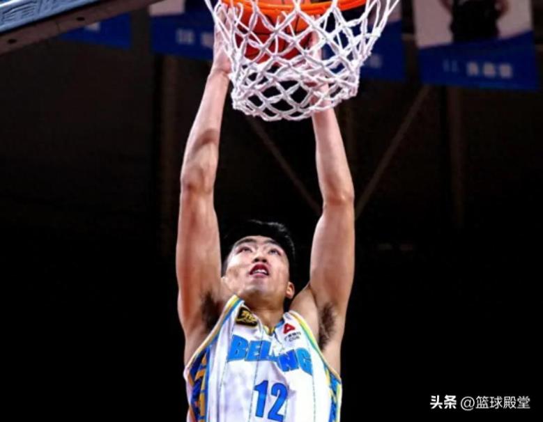 許利民關(guān)注這位24歲鋒線，15+9爆發(fā)或替代翟曉川，NCAA潛力不容忽視