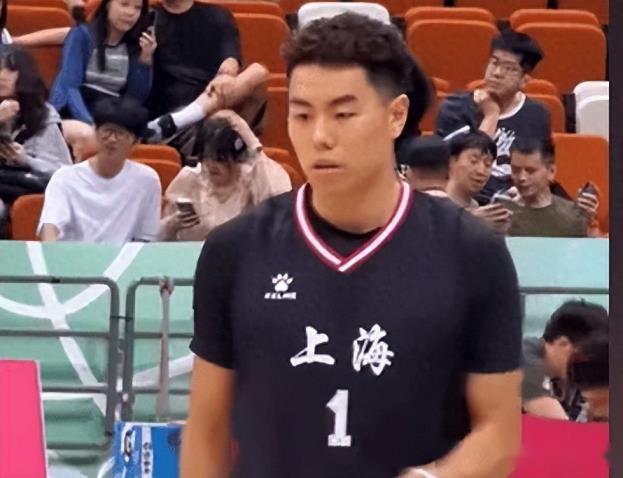 上海全運(yùn)會大勝天津！李添榮橫掃對手，五人爆發(fā)，李弘權(quán)表現(xiàn)起伏！