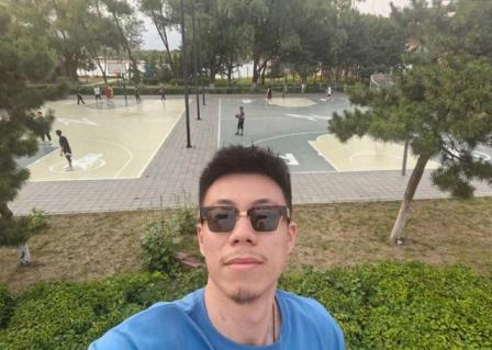 張鎮(zhèn)麟分享新球場照片：為家鄉(xiāng)增添兩塊小球場倍感榮幸