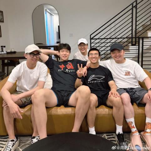 楊瀚森今日備戰(zhàn)下一站試訓(xùn)，自主進(jìn)行力量訓(xùn)練