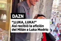莫德里奇米蘭旗艦店展示球衣！球迷高呼Luka！Luka！Luka！