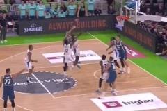 四旬老漢的激情！C羅瘋狂慶祝菲利克斯的進(jìn)球，他是真享受足球！