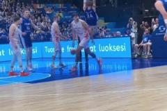 下一個(gè)馬爾卡寧？芬蘭18歲7尺前鋒穆里寧暴扣+血帽相當(dāng)炸裂