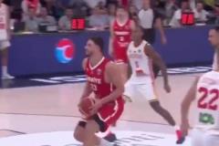 狀態(tài)爆表！申京熱身賽對(duì)陣黑山的兩記炸裂突破暴扣