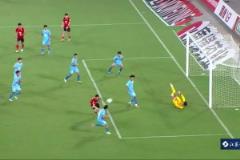 打破僵局！淮安隊(duì)通過角球改寫比分