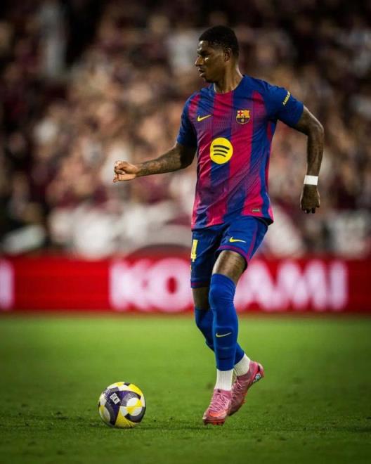 羅馬諾：拉什福德被退貨傳聞不實(shí)；TA：曼聯(lián)冬窗重點(diǎn)引援中場(chǎng)