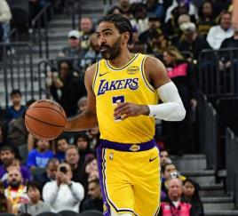 打瘋了！文森特7分鐘轟18+5三分 詹姆斯怒吼：要瘋了