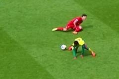 足壇醫(yī)學(xué)奇跡名場面！這高低不給蘇牙頒個(gè)小金人？