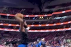 扣籃之王！拉文熱身中隨便一扣，感覺就是50分扣籃！