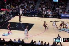 手真快！維金斯快速回防切掉巴特勒上籃，直接點(diǎn)燃熱火主場(chǎng)氣氛！