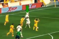 球王也有懵逼的時(shí)候！C羅：我球呢？