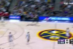 敢出手約基奇賽季超遠投僅20中2！上一球比今天的更遠更難