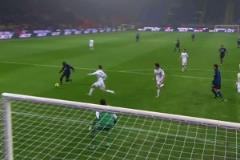 三冠王重要拼圖，藍(lán)黑時(shí)期的非洲獵豹比巴薩時(shí)期更加成熟