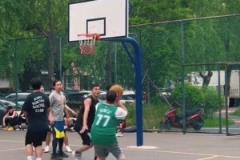 天賦不輸巔峰伊巴卡！雷霆近年來最后悔放走的球員：基迪？