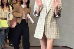 尤文球迷心中的女神，美女演員陳都靈這大長(zhǎng)腿