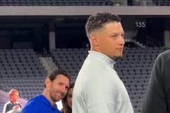 大羅沒繃?。夯卮鹞遥樯冬F(xiàn)場有個阿福頭的我