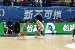 王澤這個腦洞大開的發(fā)球應該入選賽季十佳！