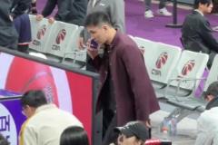 倫哥， 看見(jiàn)你健康開(kāi)心就好了...