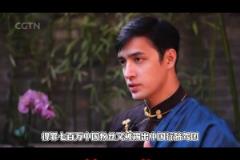 李美越試圖告訴甲亢哥中國(guó)沒人喜歡C羅，結(jié)果被路人小孩打臉