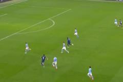 一條龍！波爾圖時(shí)期迪亞斯面對(duì)曼城的單騎闖關(guān)