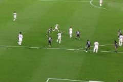 狙擊手級精度！外國球迷：這是C羅最被低估的進球之一！