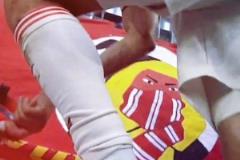 難怪拜仁球迷這么喜歡穆勒，這一幕是雙向奔赴