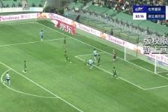 王鈺棟捶地懊悔??國安門將韓佳奇這撲救神了