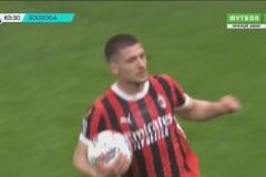 米蘭扳平2-2比分！福法納直塞助攻約維奇單刀破門！