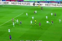 億元圓神??！安東尼識(shí)破德容傳球，吸引三人防守還生吃庫(kù)巴西！