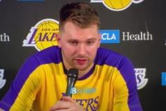 東契奇談腦后妙傳：說實(shí)話，我認(rèn)為這種球是練不出來，我也不知自己是怎么做到的