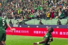 恭喜！北京國安主場第900球來自于工體之王法比奧