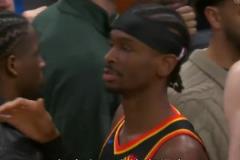 湖人只有兩種狀態(tài)：誰都打不過，誰都打不過！