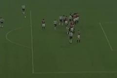 完美弧線！尤文時(shí)期齊達(dá)內(nèi)面對(duì)羅馬的任意球破門(mén)