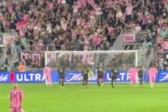 跪著祈禱！韋甘特：梅西這球能進全靠我