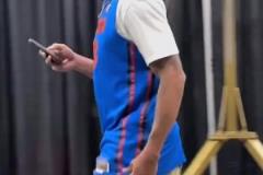 燙手的山芋啊，太陽(yáng)手握5000W年薪的非賣品，前途茫茫