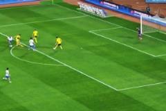 根本擋不?。‖F(xiàn)場實拍克雷桑凌波微步策劃進球