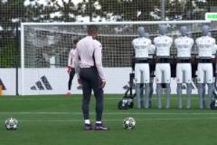 大戰(zhàn)在即！皇馬眾將備戰(zhàn)阿森納都練了些什么？