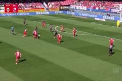 有失水平！凱恩俯身沖頂空門離譜偏出