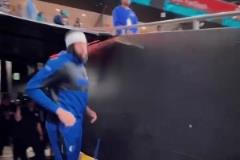 獨行俠球迷：上賽季還是總決賽的球隊，怎么就倒下了呢