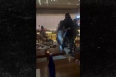 美媒爆料：因被手機強光貼臉照射，德羅贊在壽司店暴揍一男子