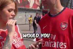 裸體阿森納女球迷？？？這要是下雨怎么辦??！