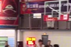 不要相信任何女人，除非那個(gè)女人是我！