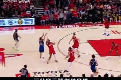 除了他沒有人能進的球！庫里的硬解三分完全是個人能力的體現(xiàn)！